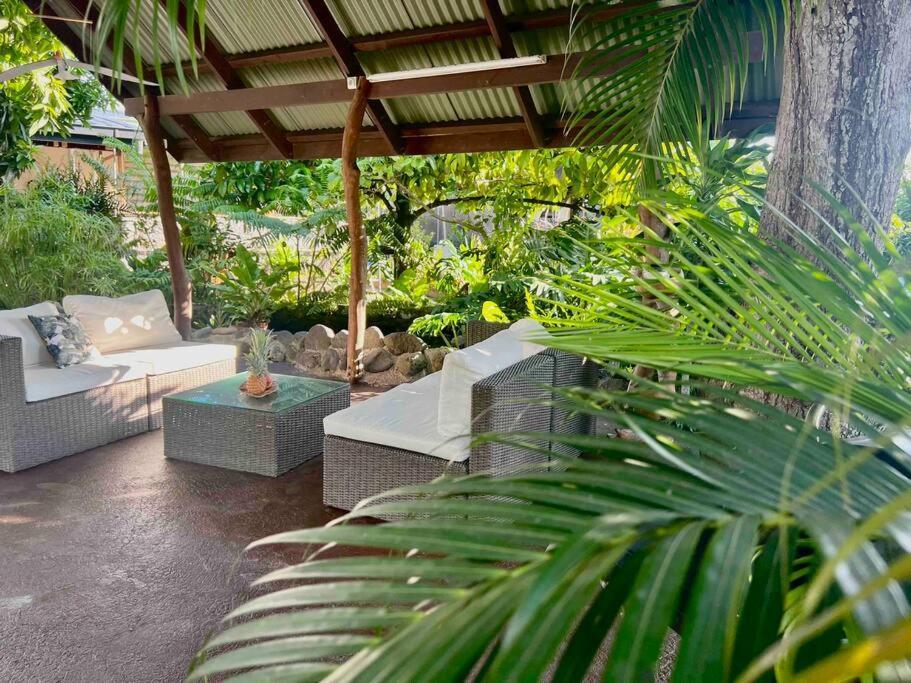 Heitiare Lodge Paea Bagian luar foto