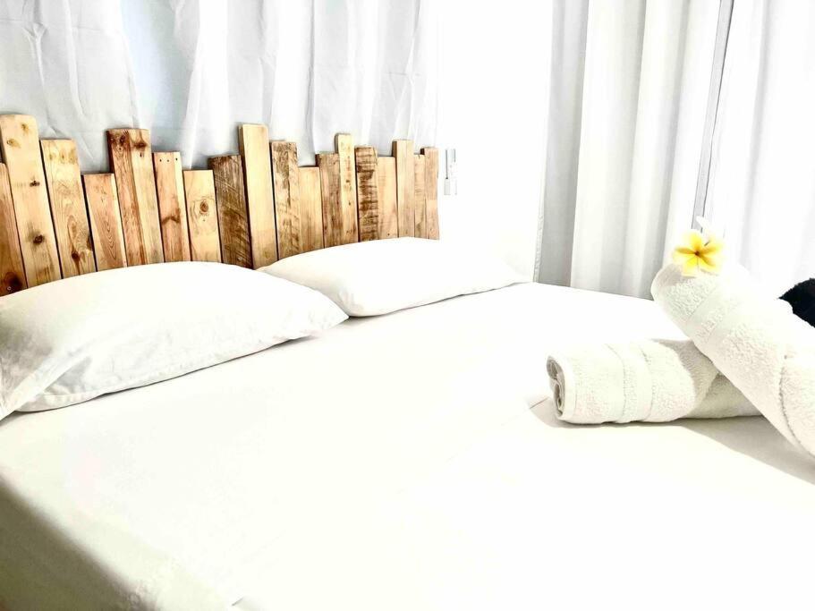 Heitiare Lodge Paea Bagian luar foto